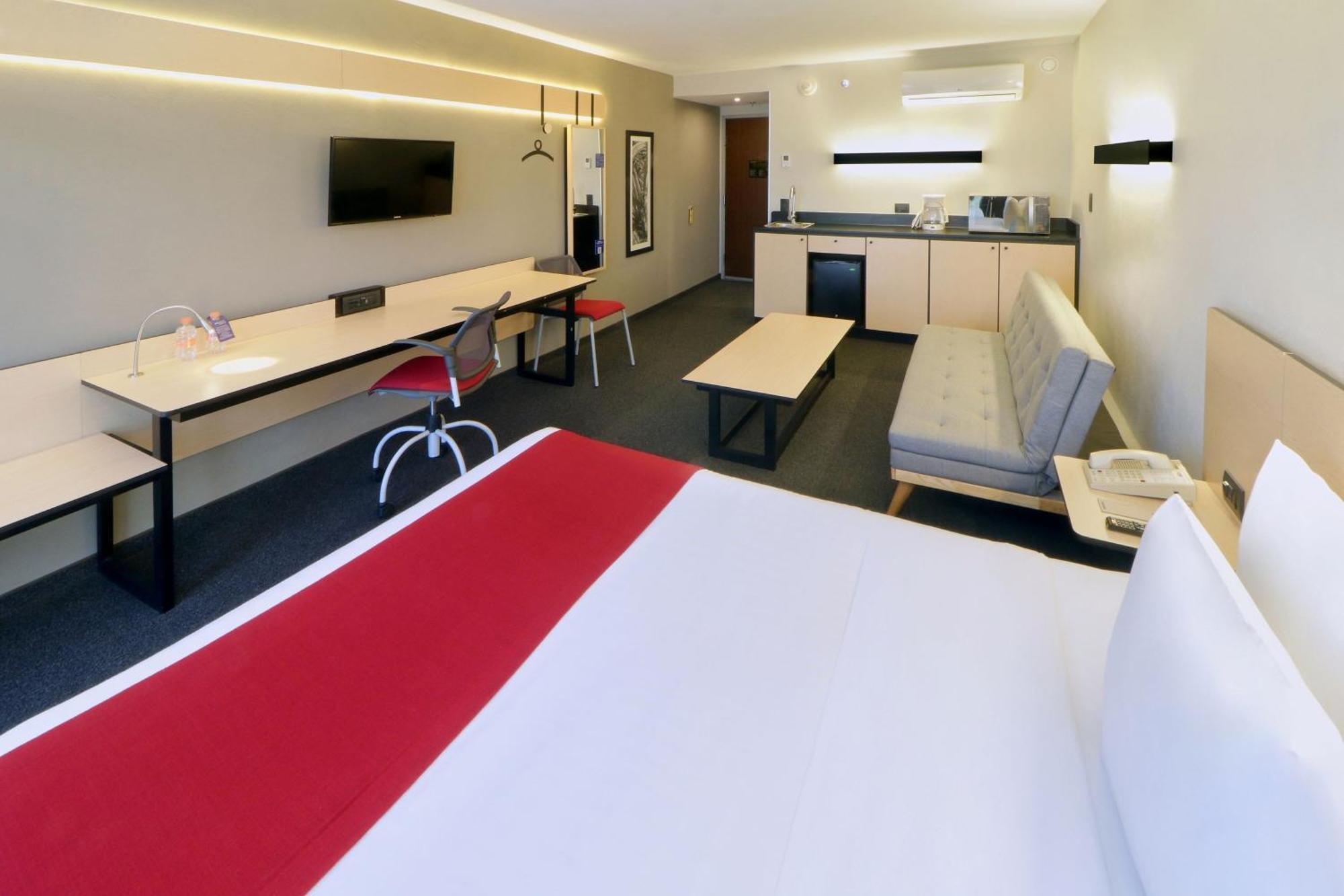 City Express By Marriott Ciudad Victoria Exterior foto